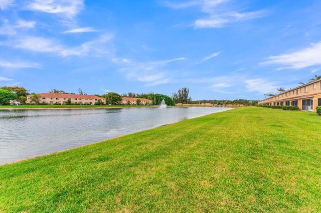 6215 Eaton Street, West Palm Beach, FL 33411
