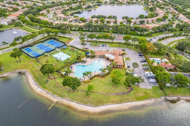 6215 Eaton Street, West Palm Beach, FL 33411