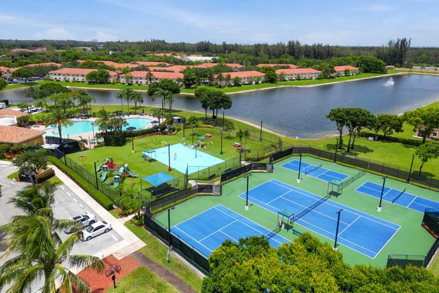 6215 Eaton Street, West Palm Beach, FL 33411