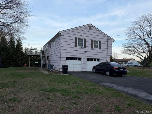 22 Rosemont Drive, New City, NY 10956