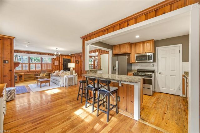 218 88th ST A, Virginia Beach, VA 23451