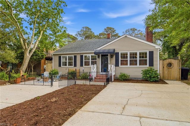 218 88th ST A, Virginia Beach, VA 23451