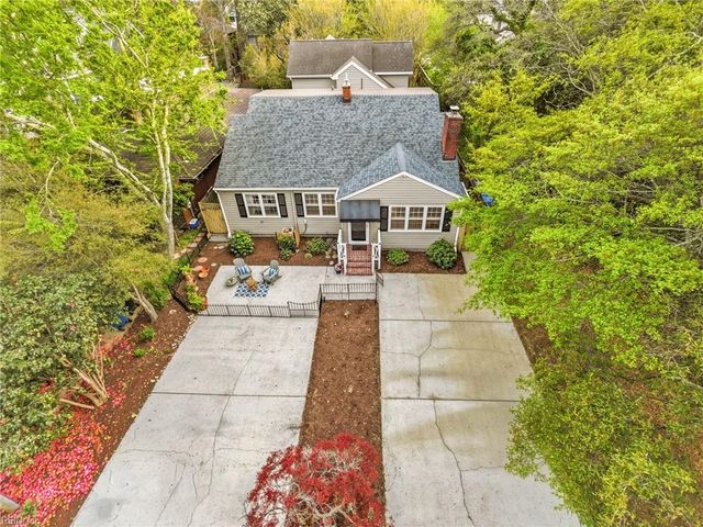 218 88th ST A, Virginia Beach, VA 23451