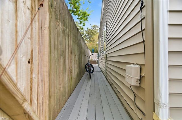 218 88th ST A, Virginia Beach, VA 23451