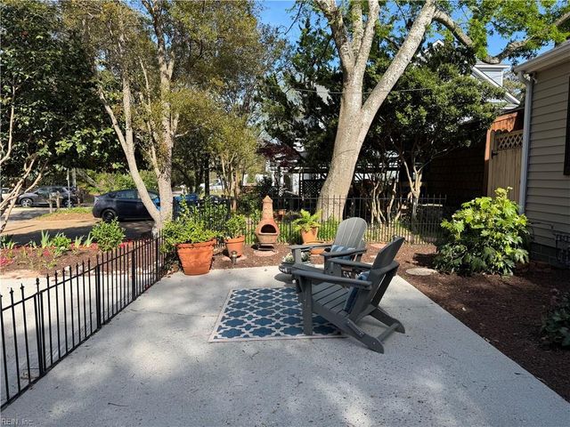 218 88th ST A, Virginia Beach, VA 23451