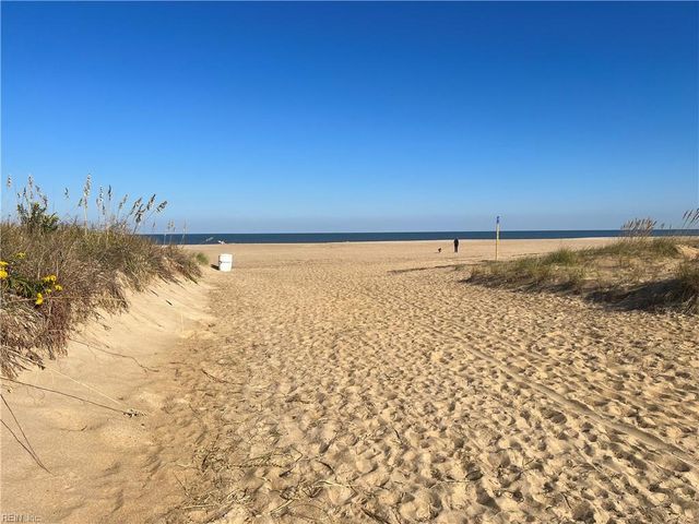 218 88th ST A, Virginia Beach, VA 23451