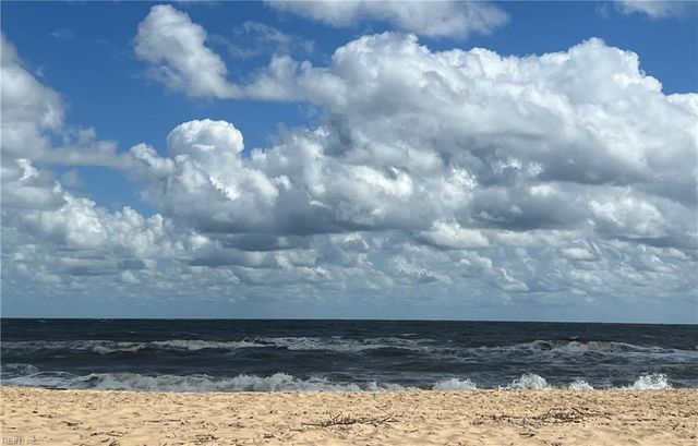 218 88th ST A, Virginia Beach, VA 23451