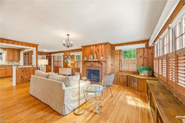 218 88th ST A, Virginia Beach, VA 23451