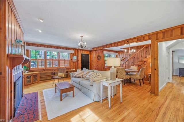 218 88th ST A, Virginia Beach, VA 23451