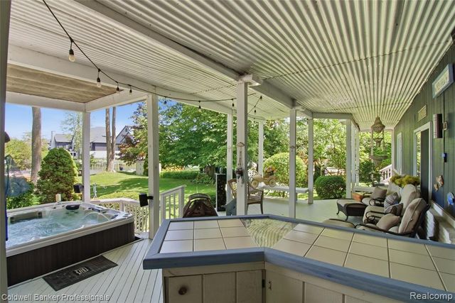 3410 Benstein Road, Commerce Twp, MI 48382
