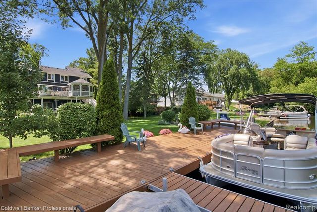 3410 Benstein Road, Commerce Twp, MI 48382