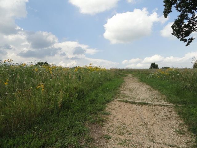 1521 S Holiday Drive, Waunakee, WI 53597