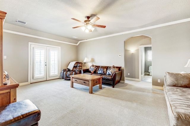 108 Waterstone Drive, Montgomery, TX 77356