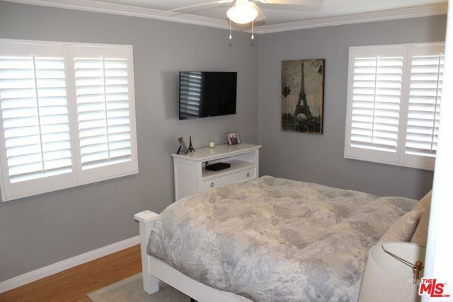 6629 W 87th Place, Los Angeles, CA 90045