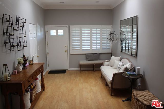 6629 W 87th Place, Los Angeles, CA 90045