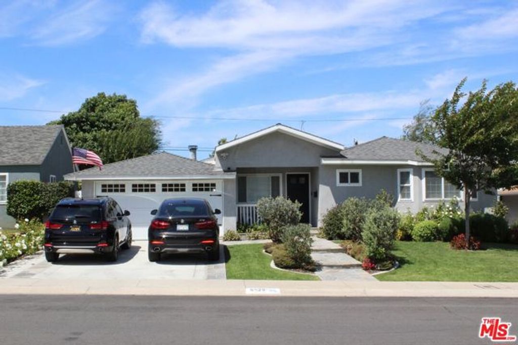6629 W 87th Place, Los Angeles, CA 90045