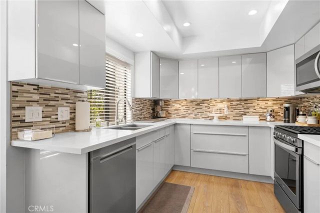 236 N Louise Street 109, Glendale, CA 91206