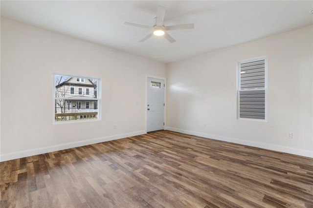 311 Elsdon St., Perry Hilltop, PA 15214