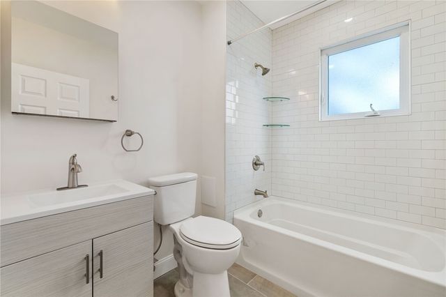 311 Elsdon St., Perry Hilltop, PA 15214