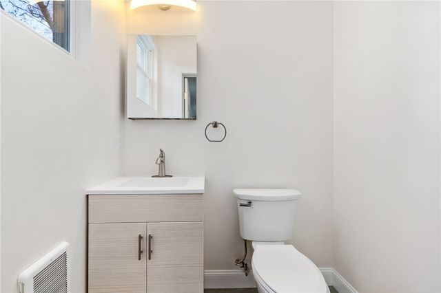 311 Elsdon St., Perry Hilltop, PA 15214