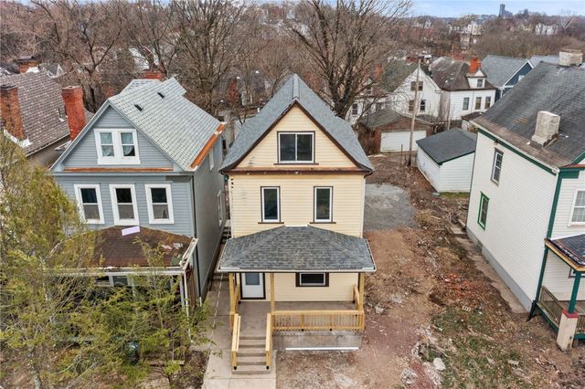 311 Elsdon St., Perry Hilltop, PA 15214