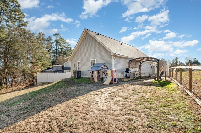 304 Athens Hills Place, Kannapolis, NC 28083