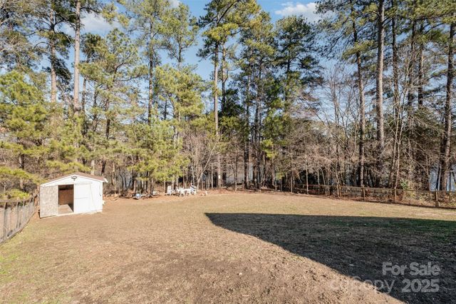 304 Athens Hills Place, Kannapolis, NC 28083