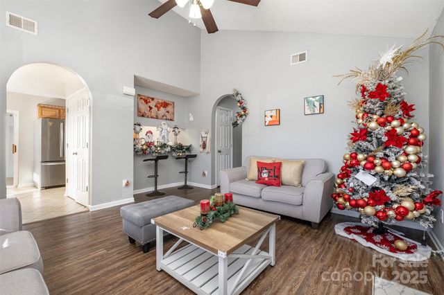 304 Athens Hills Place, Kannapolis, NC 28083