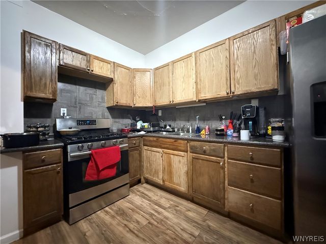 27 Albert Avenue, Buffalo, NY 14207