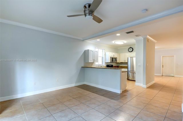 11331 NW 44th Ter 11331, Doral, FL 33178