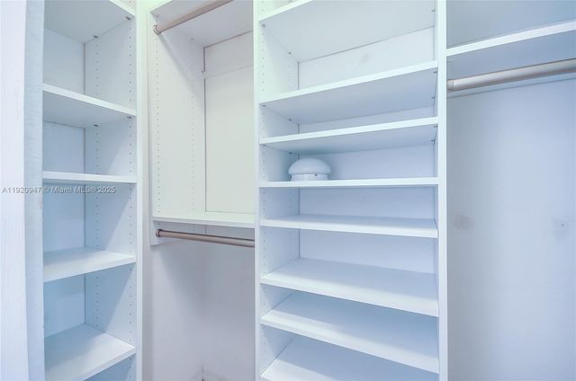 11331 NW 44th Ter 11331, Doral, FL 33178