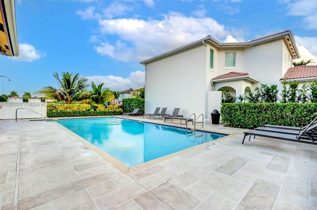 11331 NW 44th Ter 11331, Doral, FL 33178