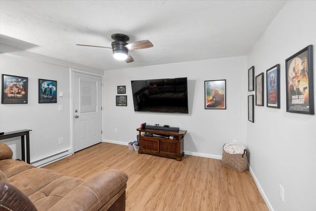 283 Miller St, Middleboro, MA 02346