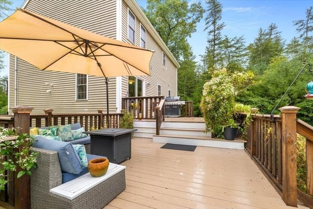 283 Miller St, Middleboro, MA 02346