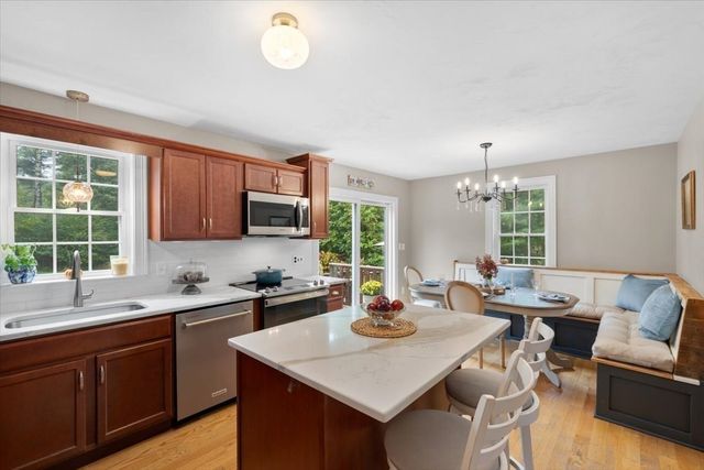 283 Miller St, Middleboro, MA 02346