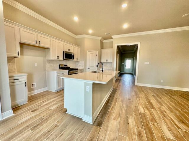 78 Bon Ami Drive, Freeport, FL 32439