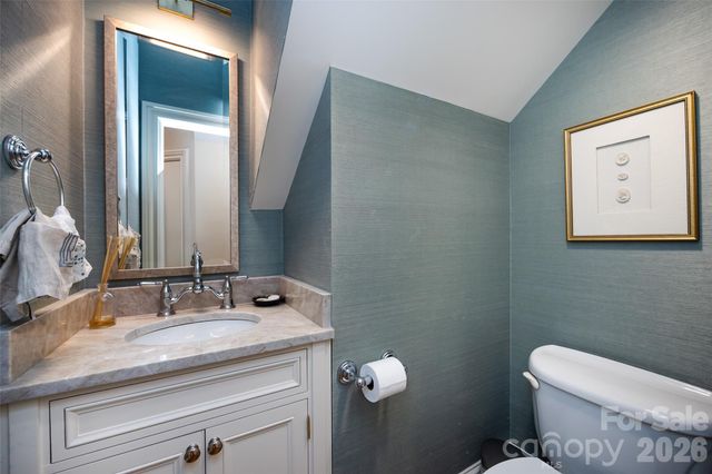 304 Hillside Avenue, Charlotte, NC 28209