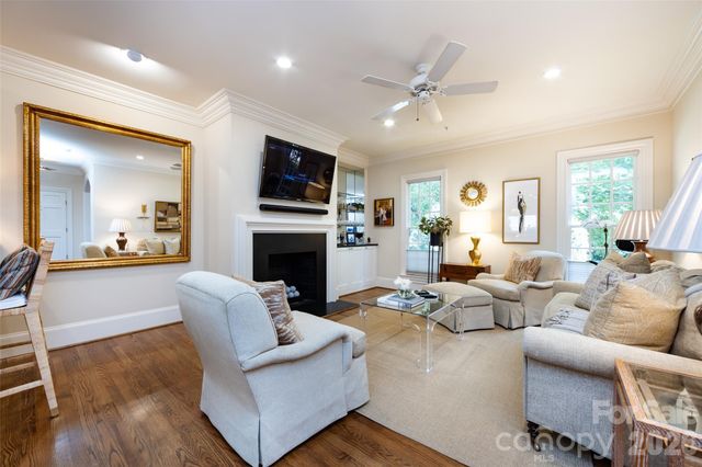 304 Hillside Avenue, Charlotte, NC 28209