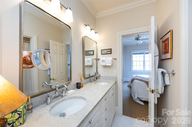 304 Hillside Avenue, Charlotte, NC 28209