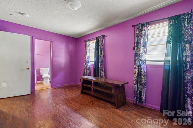 314 Westham Ridge Road, Charlotte, NC 28217