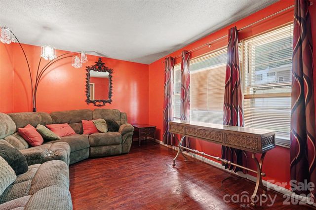 314 Westham Ridge Road, Charlotte, NC 28217