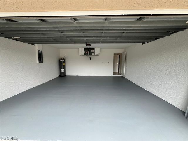 1808 SW 2nd PL, Cape Coral, FL 33991