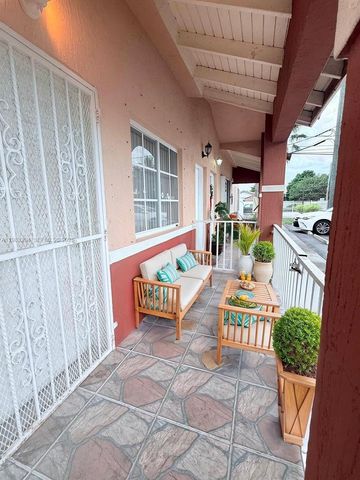 6801 W 36th Ave 102, Hialeah, FL 33018