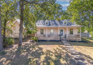 8 Millstone Cove, Maumelle, AR 72113