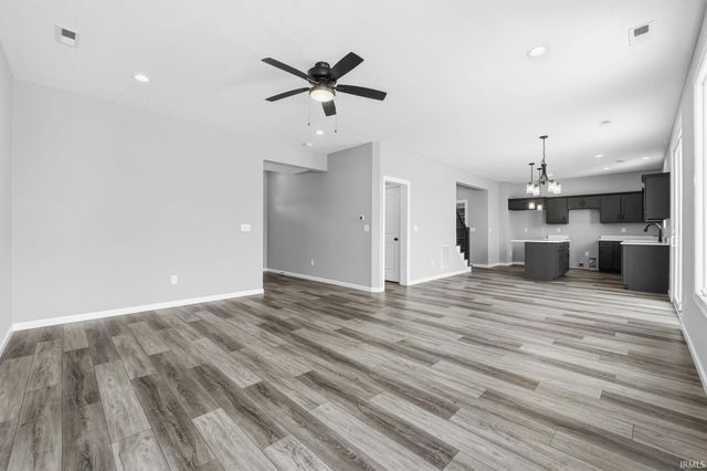 1414 Marsh Deer Run, Huntertown, IN 46748