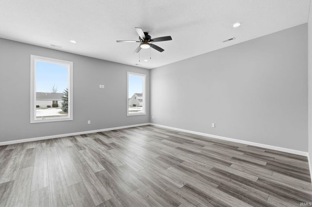 1414 Marsh Deer Run, Huntertown, IN 46748