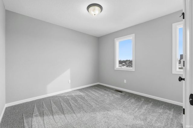 1414 Marsh Deer Run, Huntertown, IN 46748