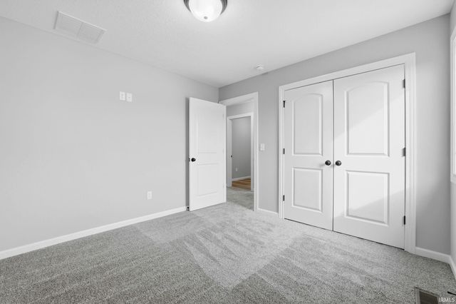 1414 Marsh Deer Run, Huntertown, IN 46748