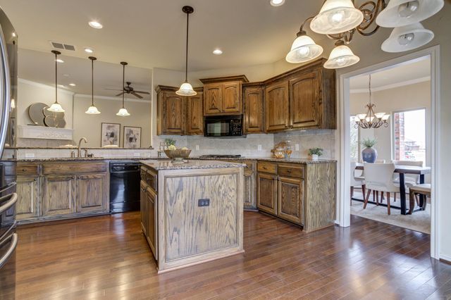 5914 95th Street, Lubbock, TX 79424