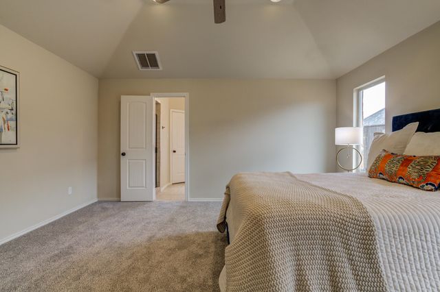 5914 95th Street, Lubbock, TX 79424